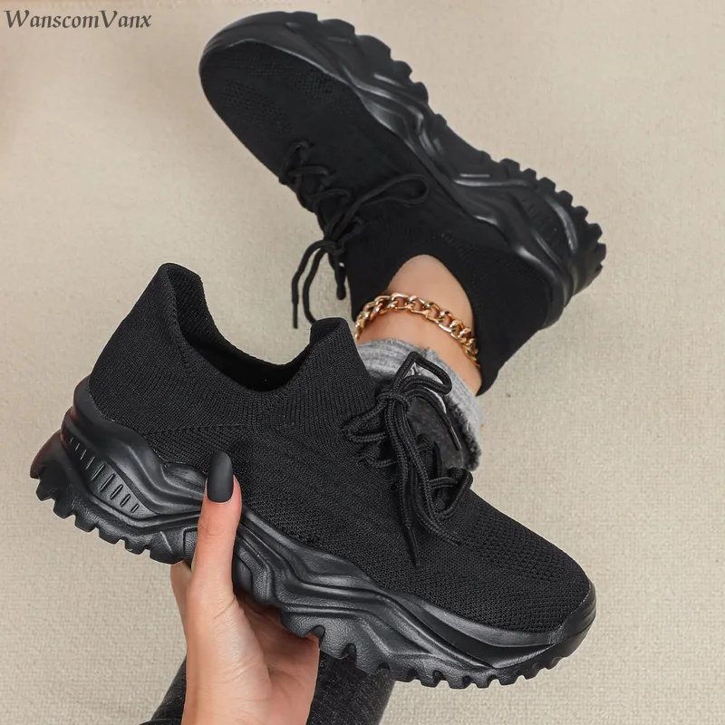 Casual Sneakers Men - รองเท้าผ้าใบแฟชั่นพื้นหนาสำหรับผู้หญิงและผู้ชาย ระบายอากาศได้ดี แบบสวมใส่สบาย เหมาะสำหรับเล่นกีฬาและเดิน