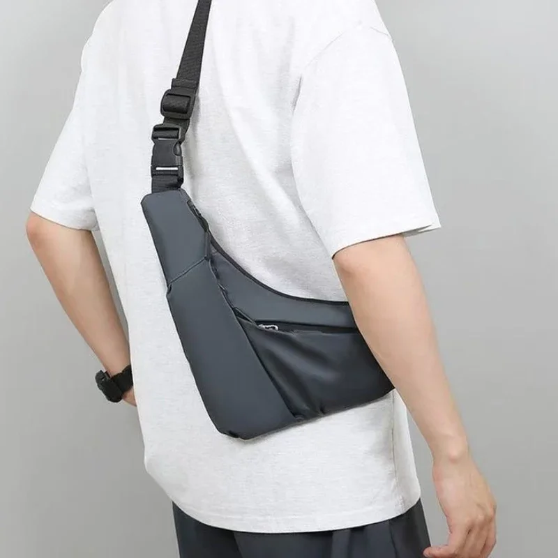 กระเป๋าผู้ชาย ความจุขนาดใหญ่ ท - Crossbody Bag Men บทวิจารณ์และราคา