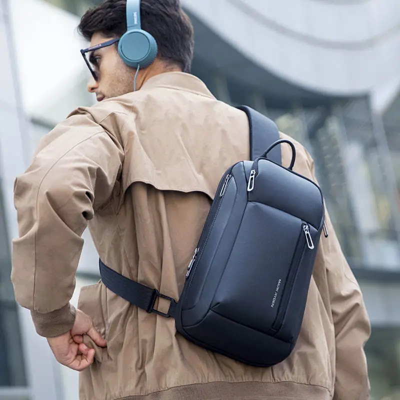 มาร์ค ไรเดนกระเป๋าคาดหน้าอกอเน - Crossbody Bag Men บทวิจารณ์และราคา