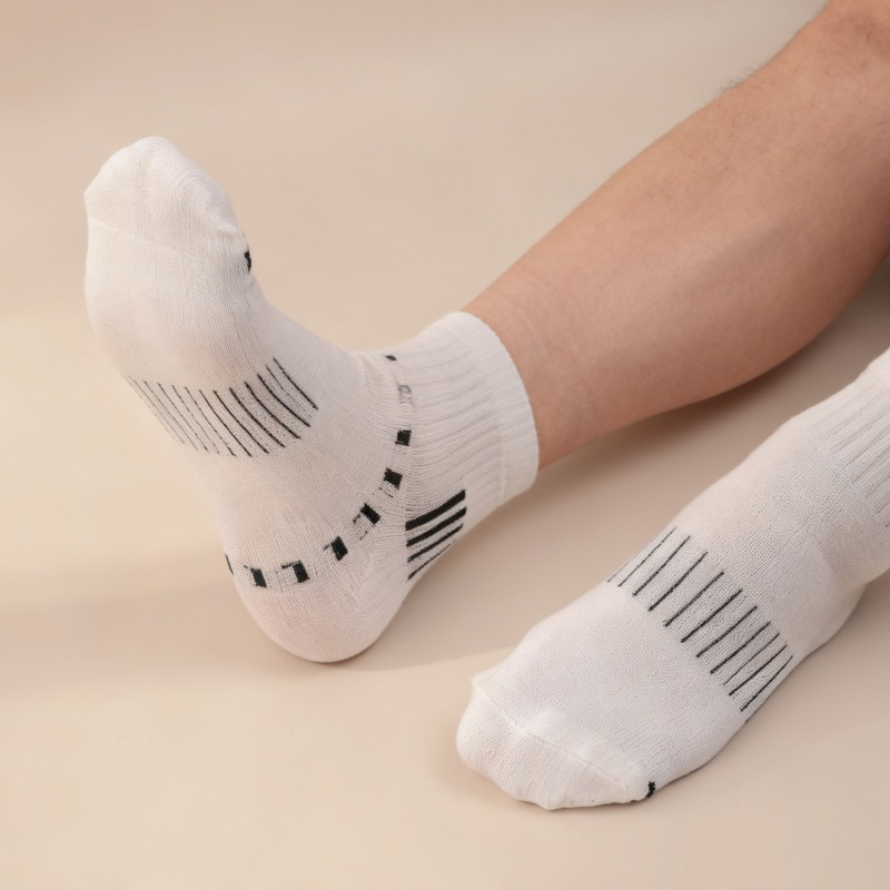ถุงเท้าผู้ชายแบบตาข่ายระบายอาก - Socks Ankle Men บทวิจารณ์และราคา