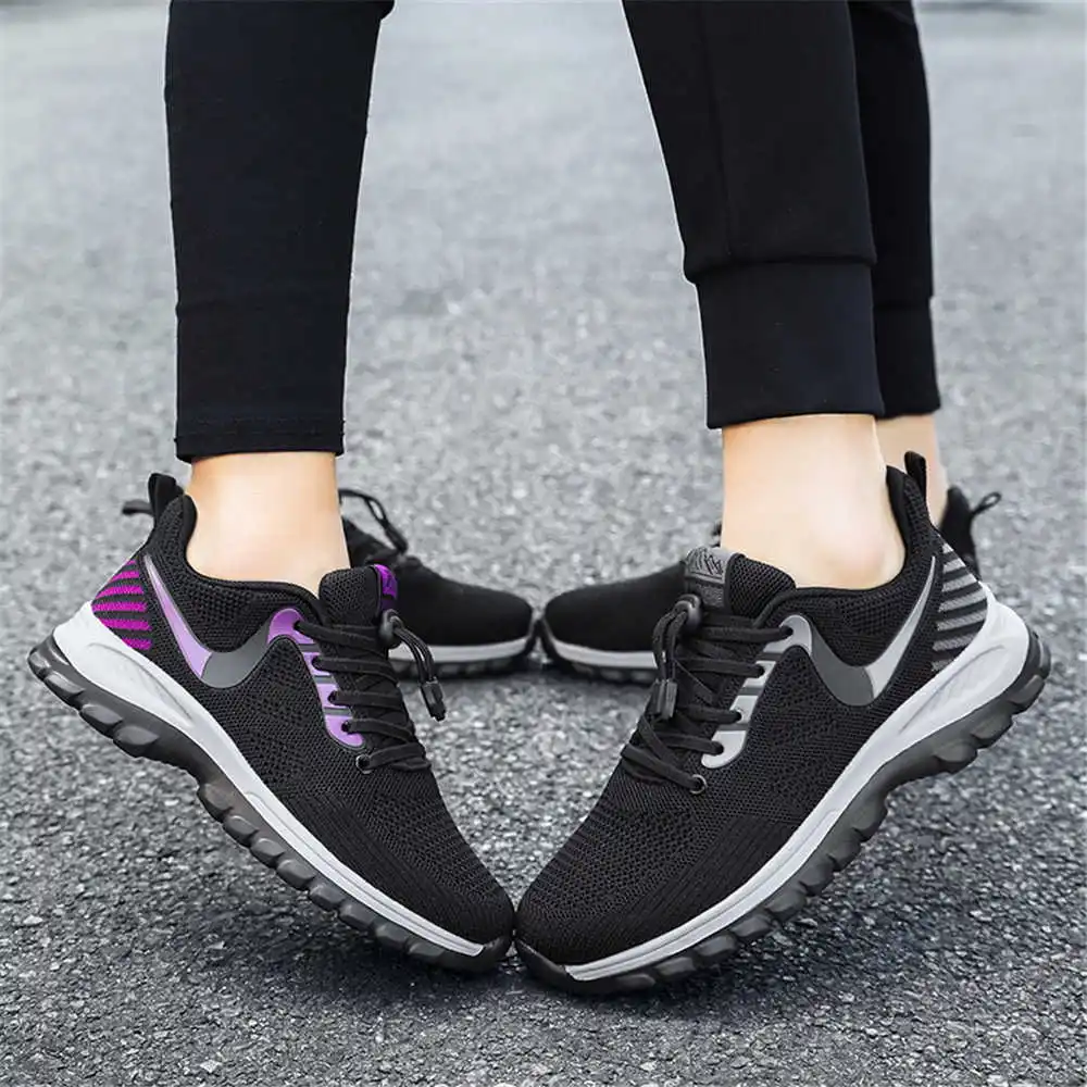 รองเท้าผ้าถักกันลื่นผู้ชาย ไซส - Casual Sneakers Men บทวิจารณ์และราคา